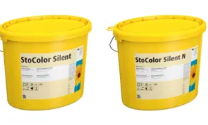 Dwa żółte wiadra z farbą akustyczną StoColor Silent i StoColor Silent N.