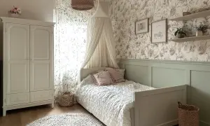 Tapeta jak boazeria angielska: Elegancja i oszczędność. Jak uzyskać efekt?